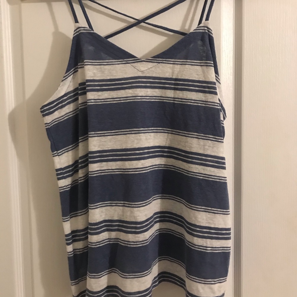 Cross back tank top